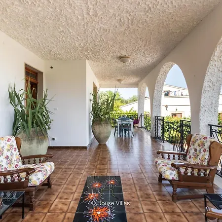 Villa House&villas - La Giara